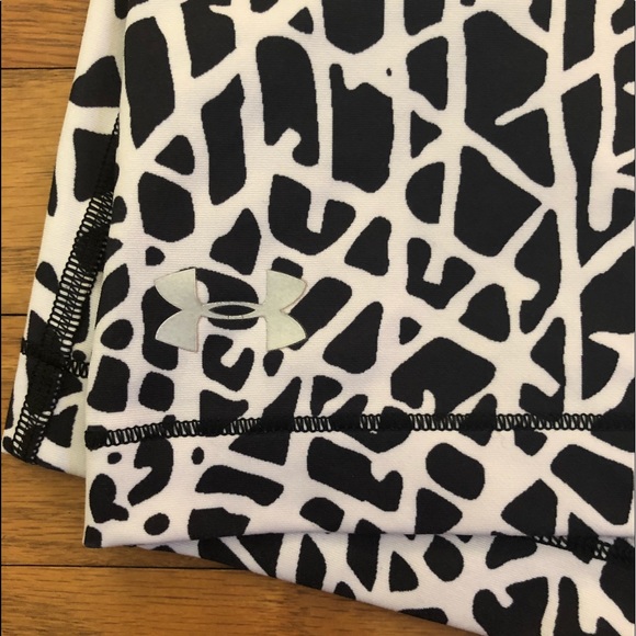 Under Armour shorties - Picture 3 of 5